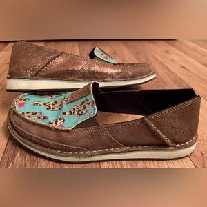 Ariat Women’s Leopard Cactus Bronze Cruiser Shoes